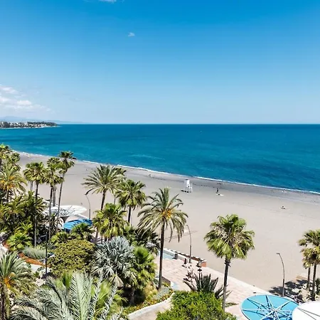 Magnificent Beachfront Apartment Estepona